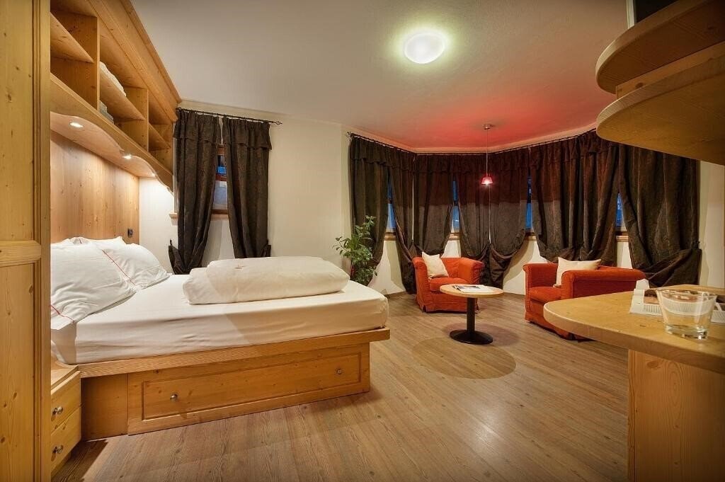 Вид Meeting Hotel (Livigno) 4*