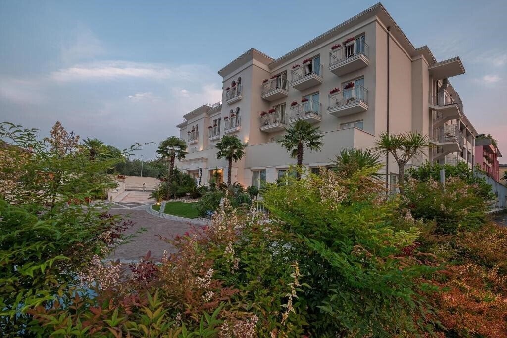 Картинка Nazionale 3*