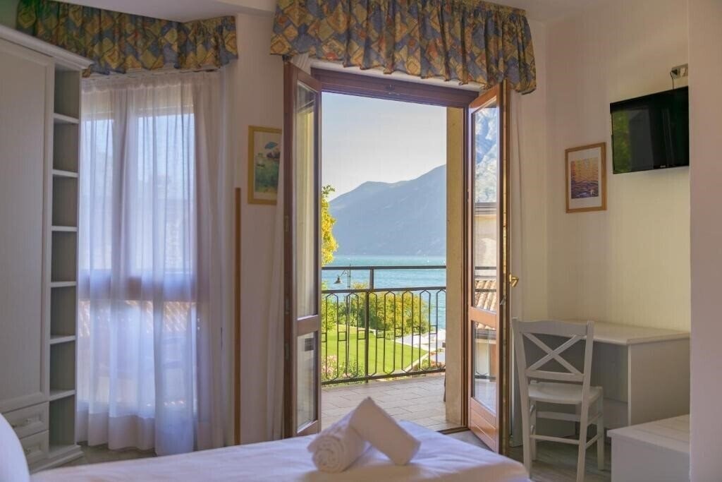Вид Garda Bellevue 4*
