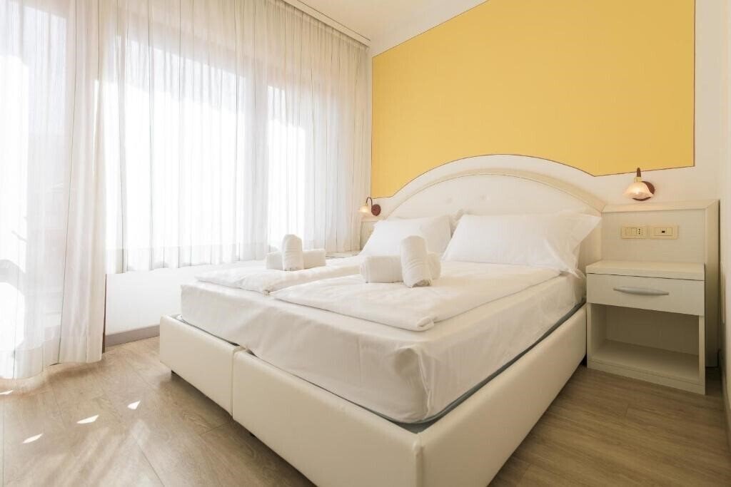 Панорама Garda Bellevue 4*