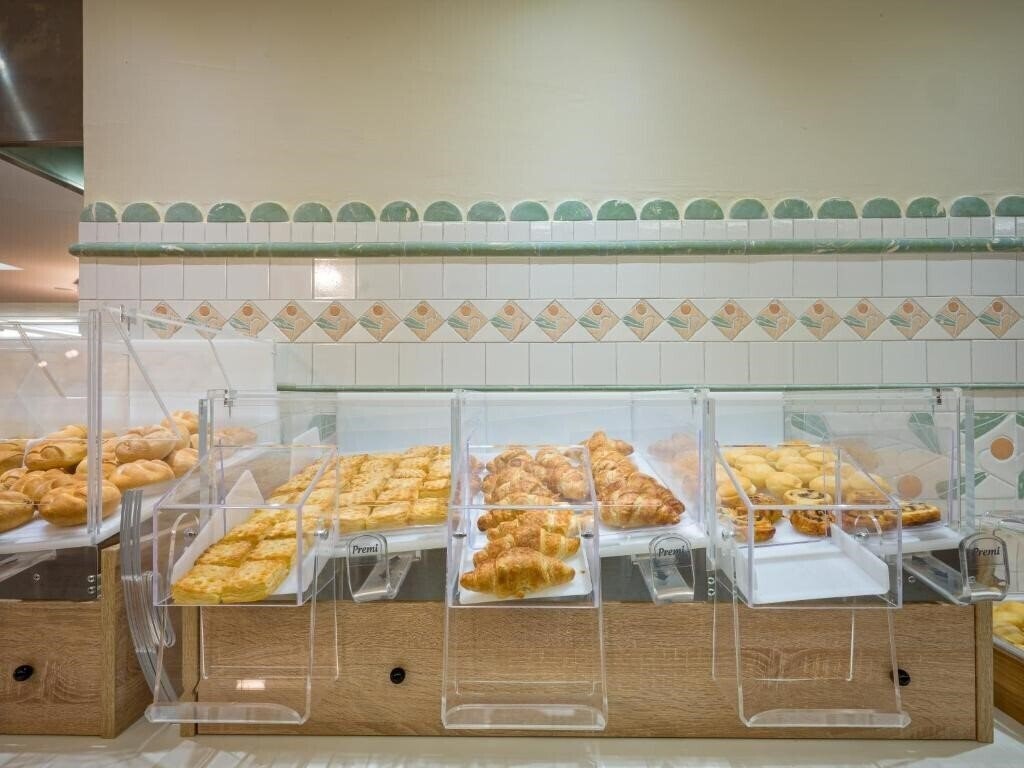 Панорама San Pietro Hotel Limone sul Garda 4*