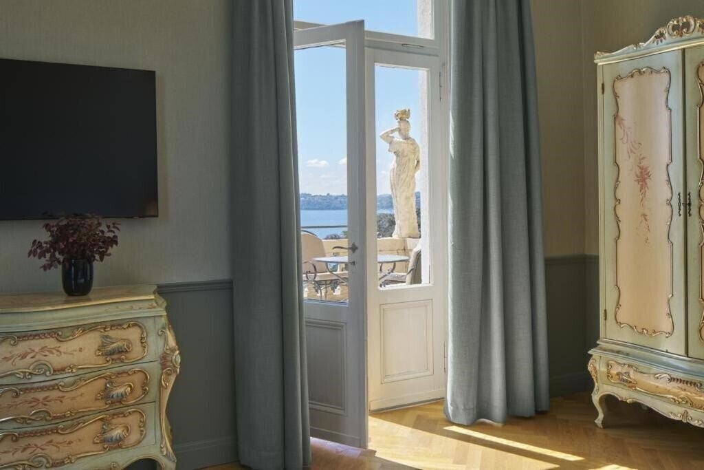 Апартаменти Villa Del Sogno 5*