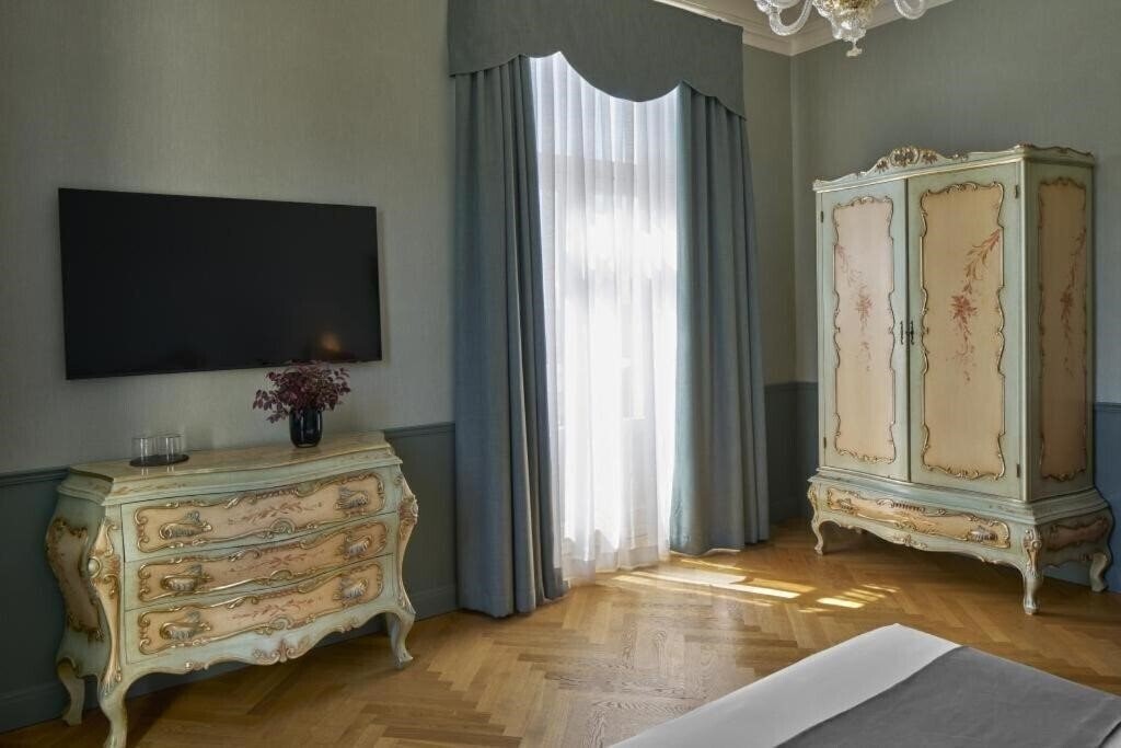 Панорама Villa Del Sogno 5*