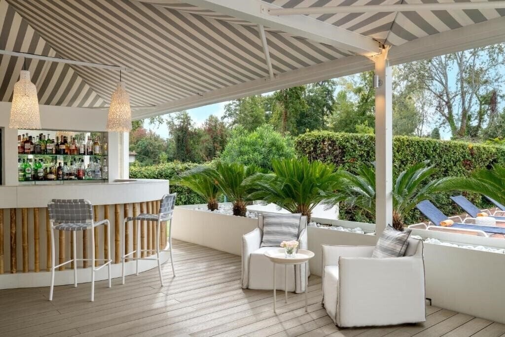 Вид Una Hotel Forte Dei Marmi 4*