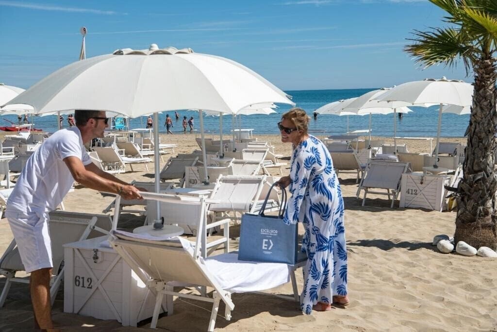 Панорама Excelsior Hotel (Pesaro) 5*