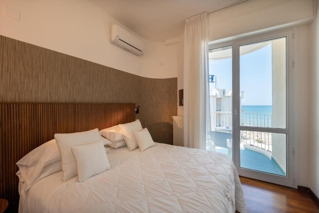 Апартаменты Ritz Hotel Senigallia 4*