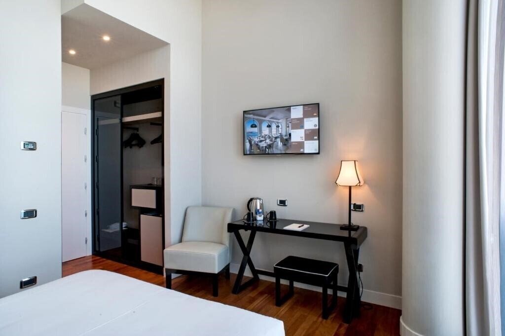 Вид Seeport Hotel Ancona 4*