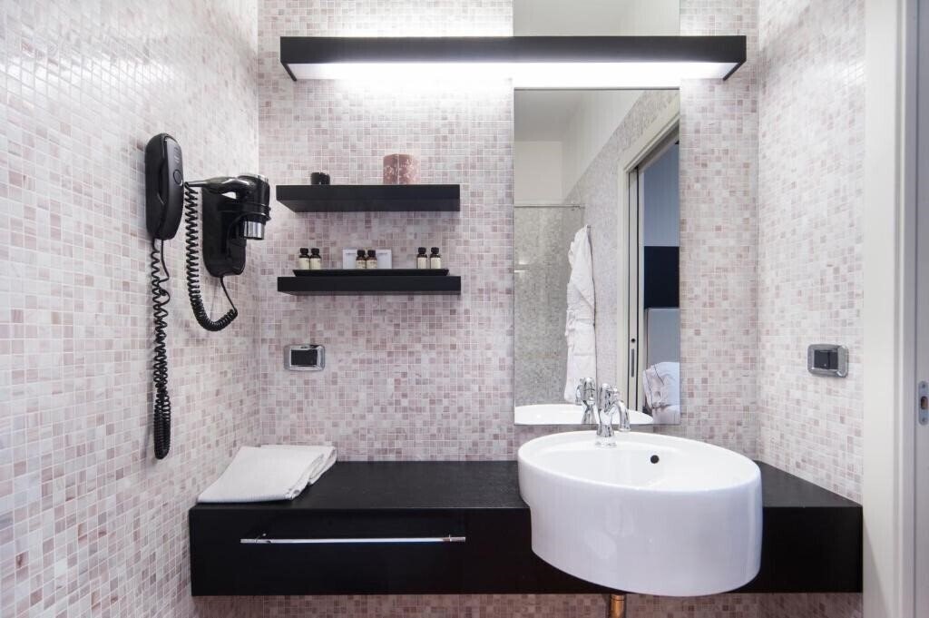 Панорама Seeport Hotel Ancona 4*