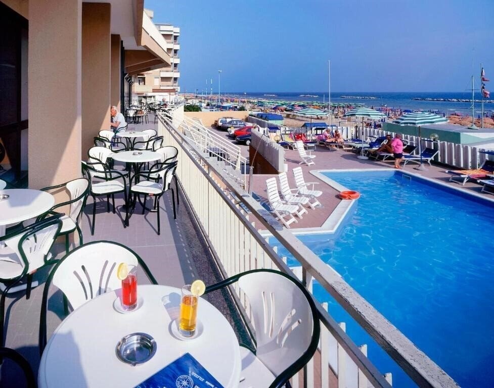 Вид Astoria Hotel (Pesaro) 3*