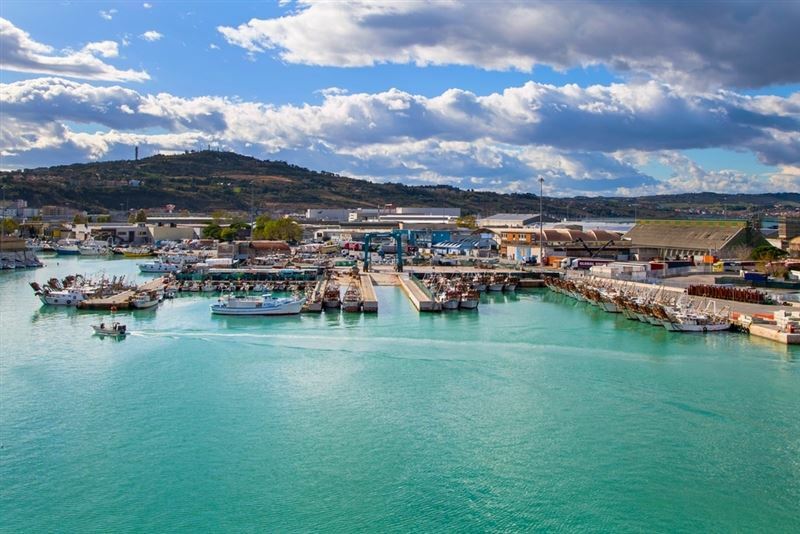 Апартаменти Fortuna Hotel (Ancona) 3*