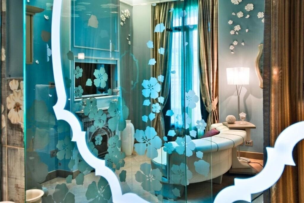 Панорама Chateau Monfort 5*