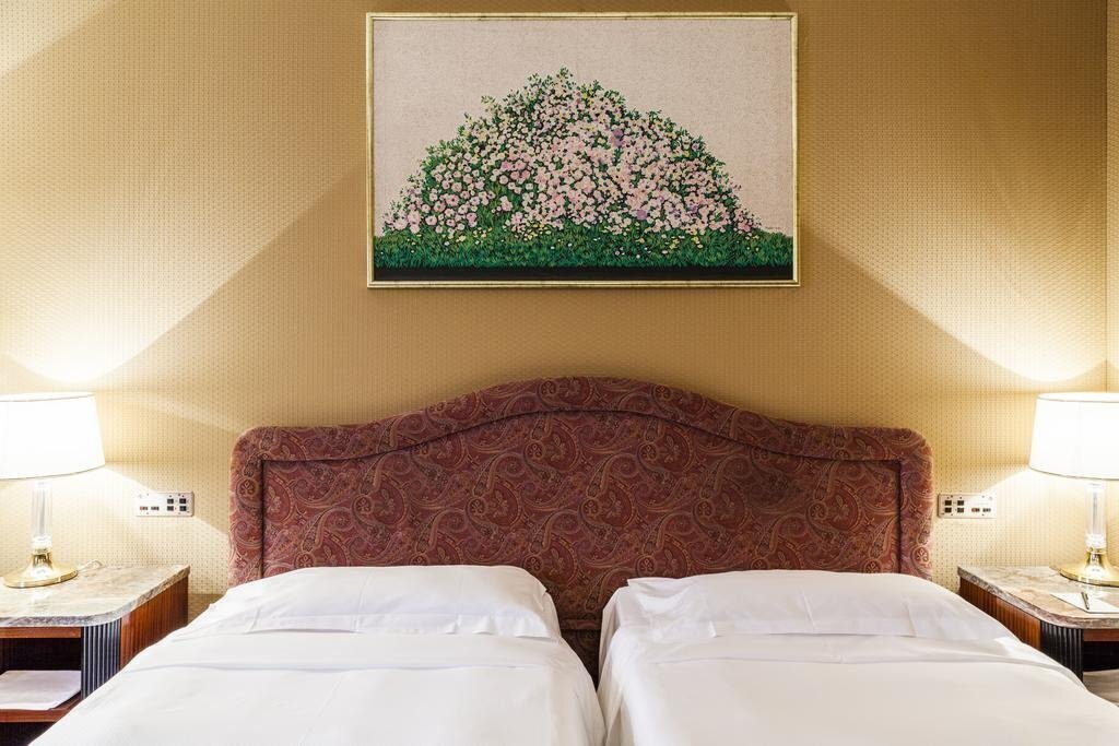 Вид Grand Hotel Doria 4*