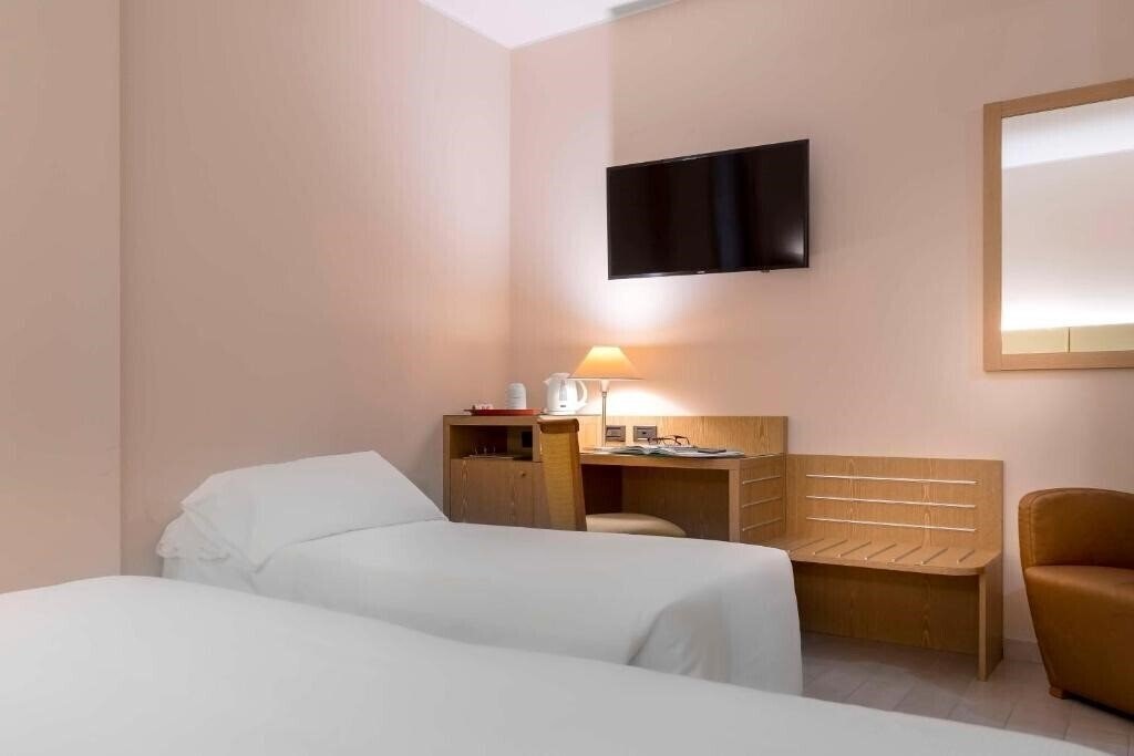 Апартаменти Best Western Cavalieri Della Corona 4*