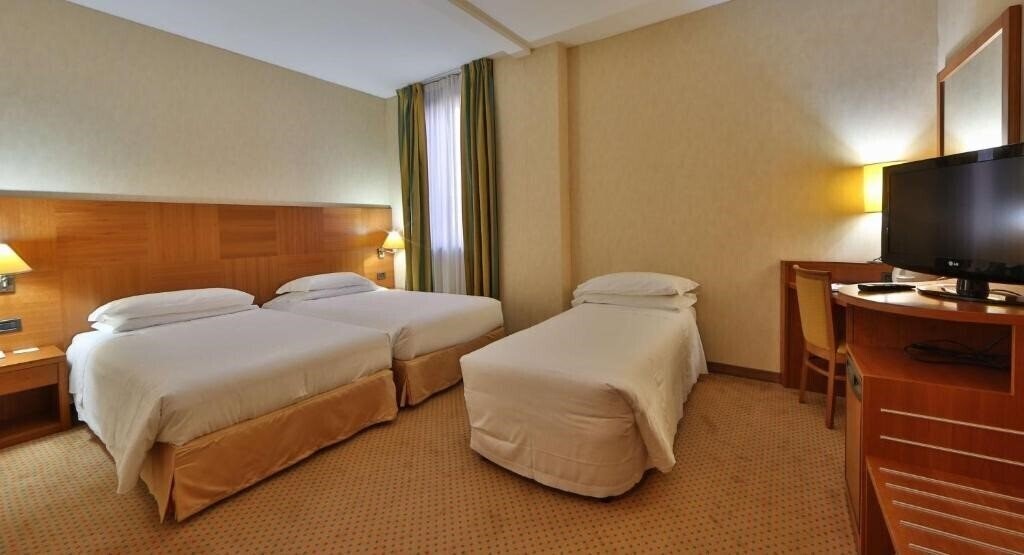 Панорама Best Western Cavalieri Della Corona 4*