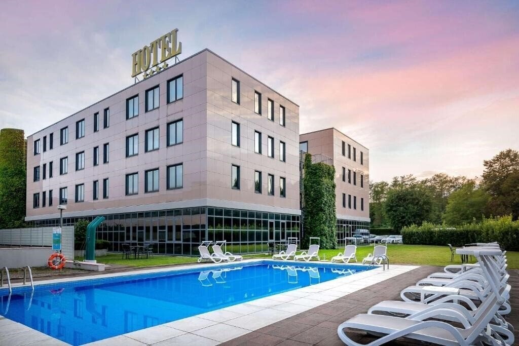 Фотографія Best Western Cavalieri Della Corona 4*