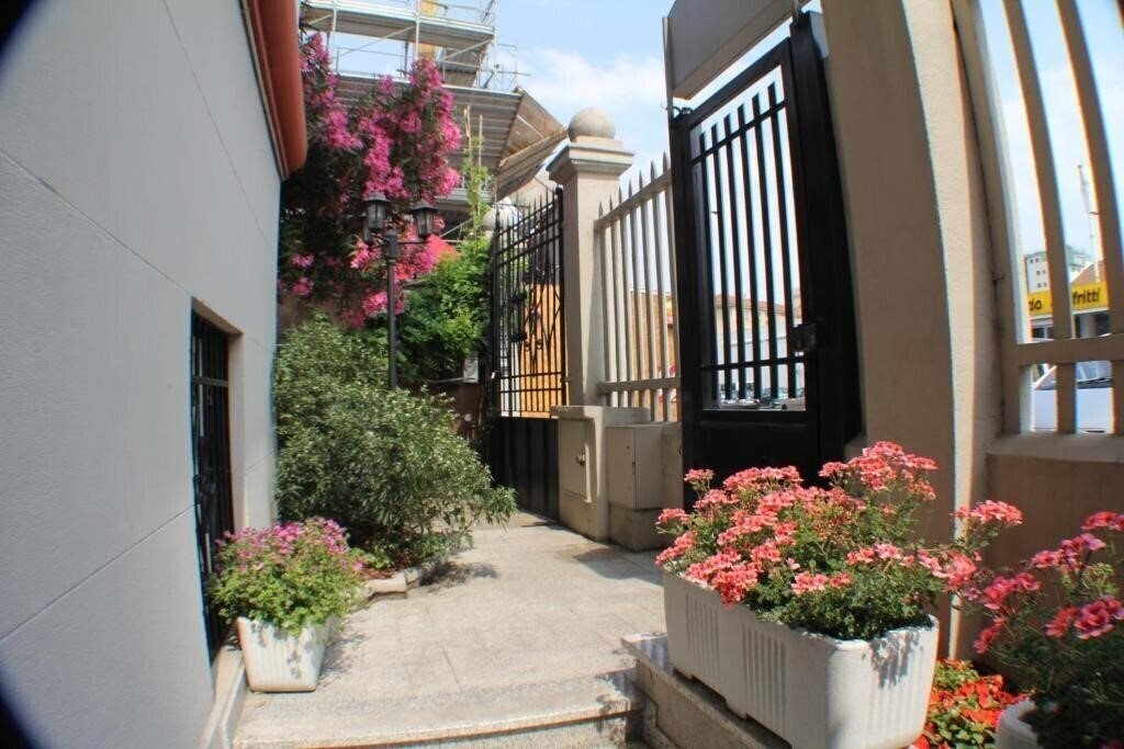 Вид Hotel Brenta Milano 2*