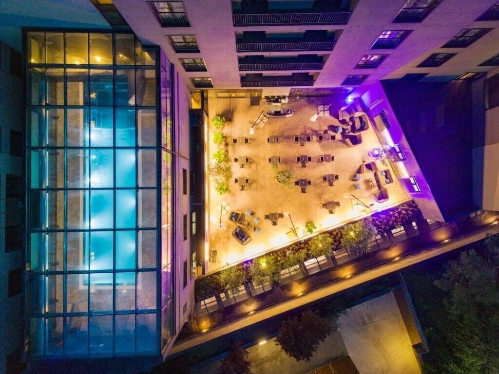 Апартаменти Radisson Blu Hotel 4*