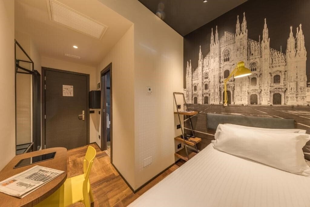 Вид Hotel Roxi 3*