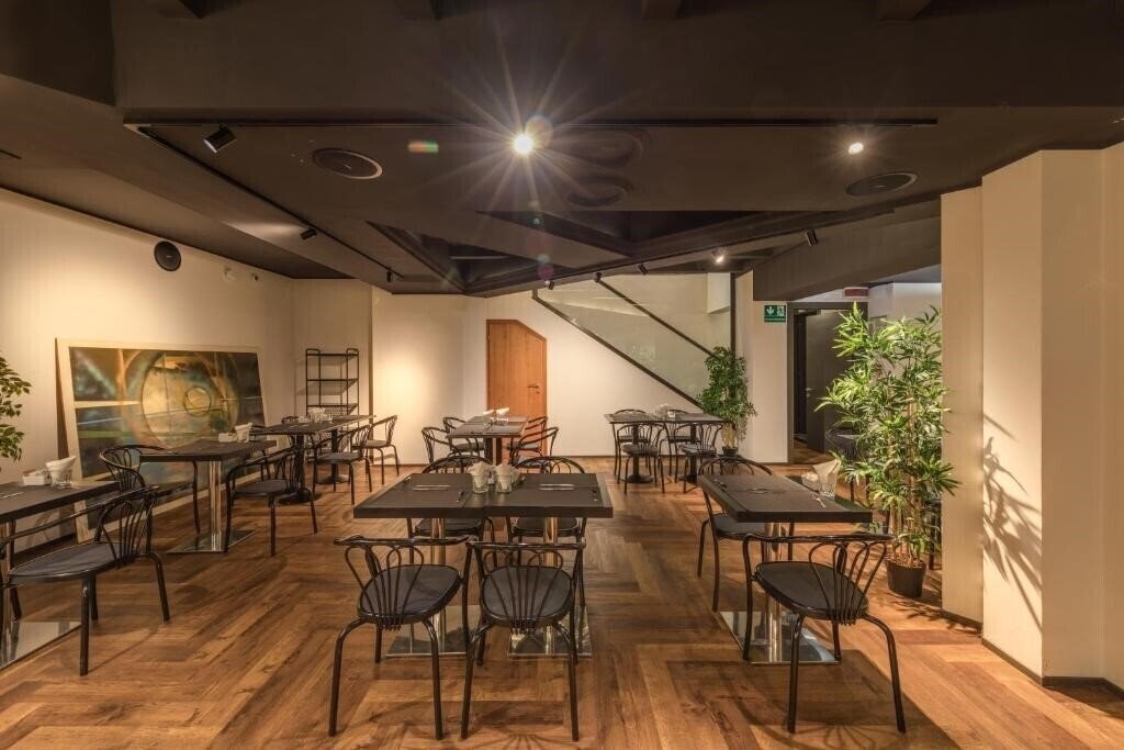 Территория Hotel Roxi 3*