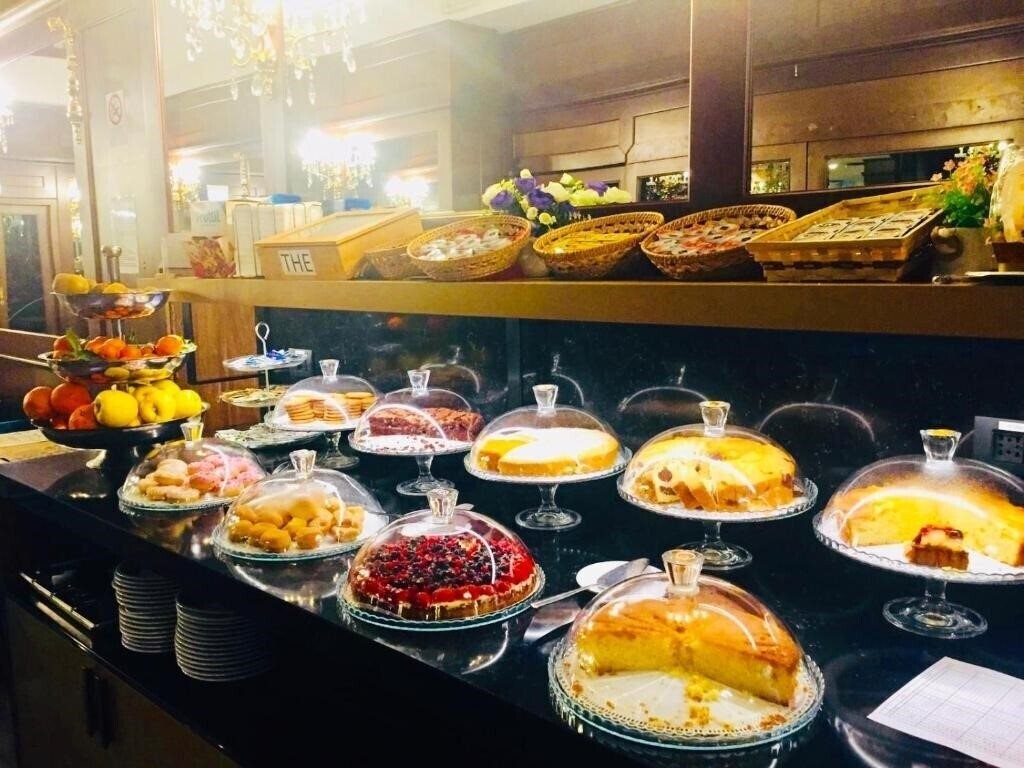 Територія Mythos 3*