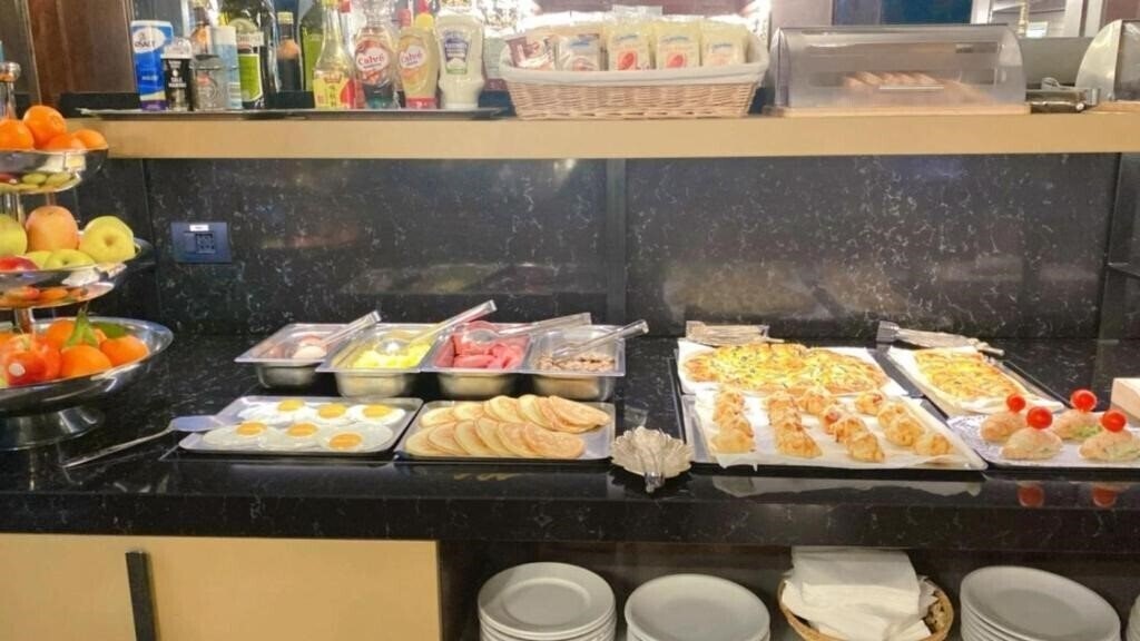 Панорама Mythos 3*