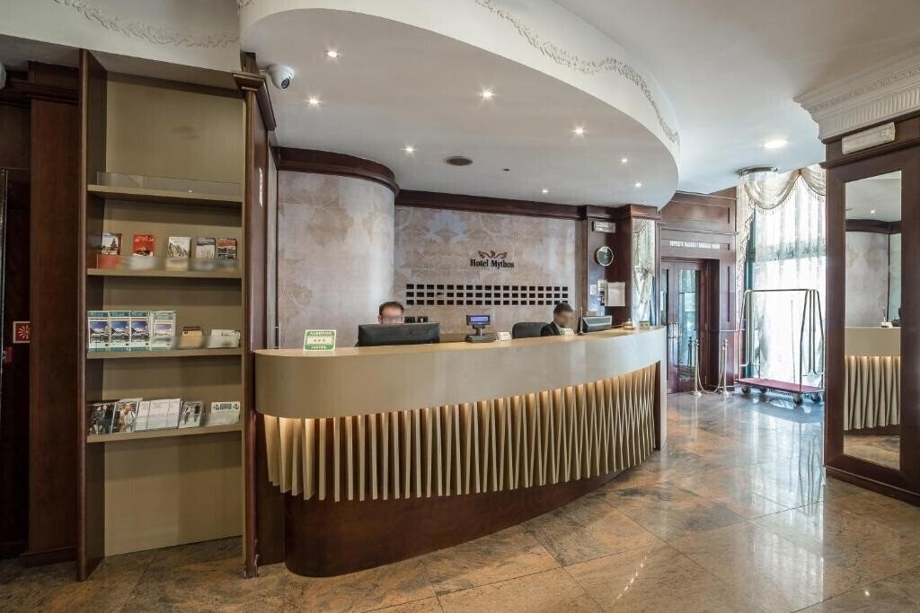 Фотографія Mythos 3*