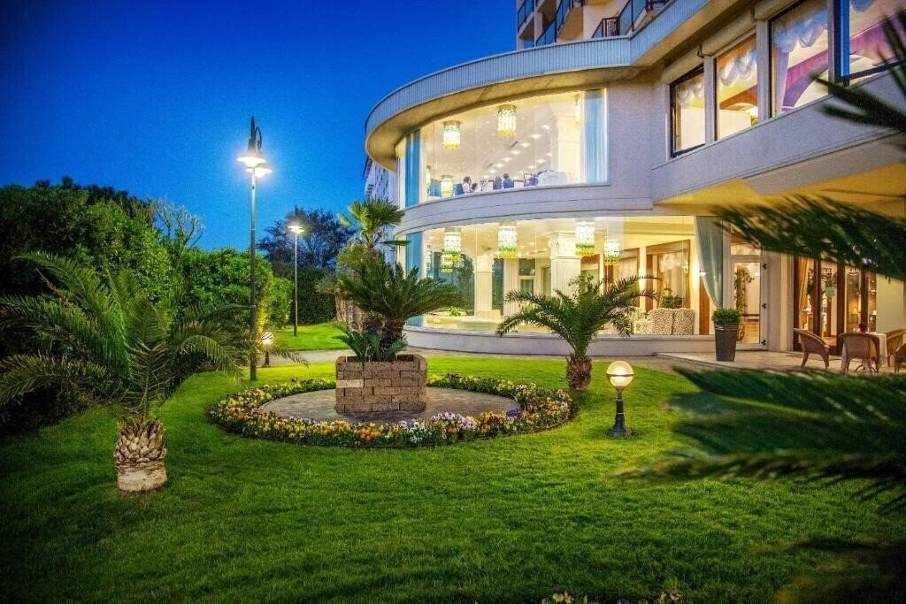 Панорама Gallia Grand Hotel (Milano Marittima) 4*