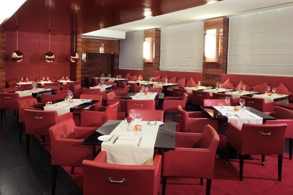 Территория Starhotels Ritz 4*