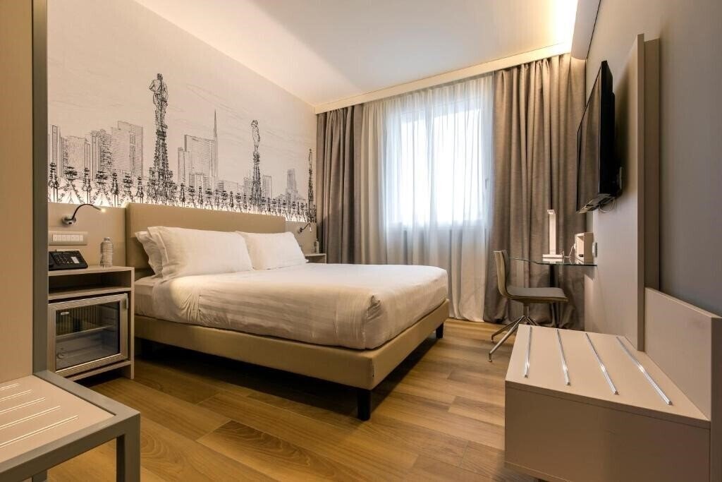 Готель 43 Station Hotel 3*