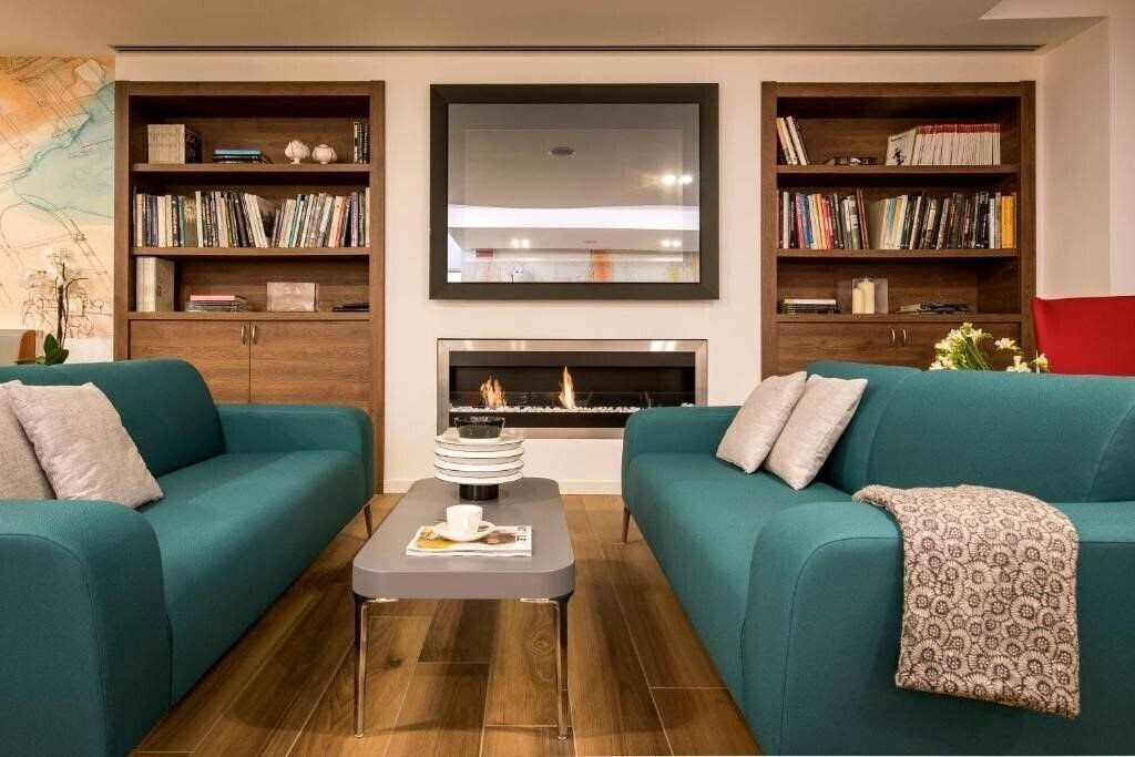 Територія 43 Station Hotel 3*