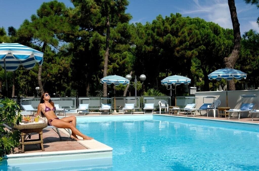 Апартаменти Imperiale Milano Marittima 4*