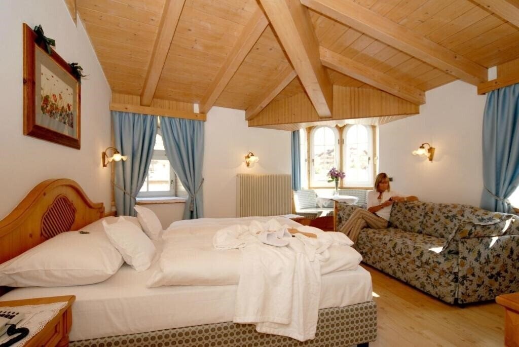 Территория Central 4*