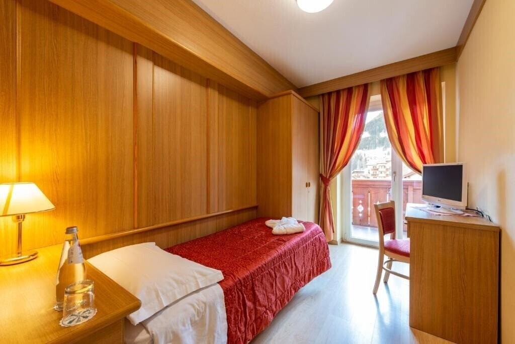 Вид Hotel La Serenella Moena 3*