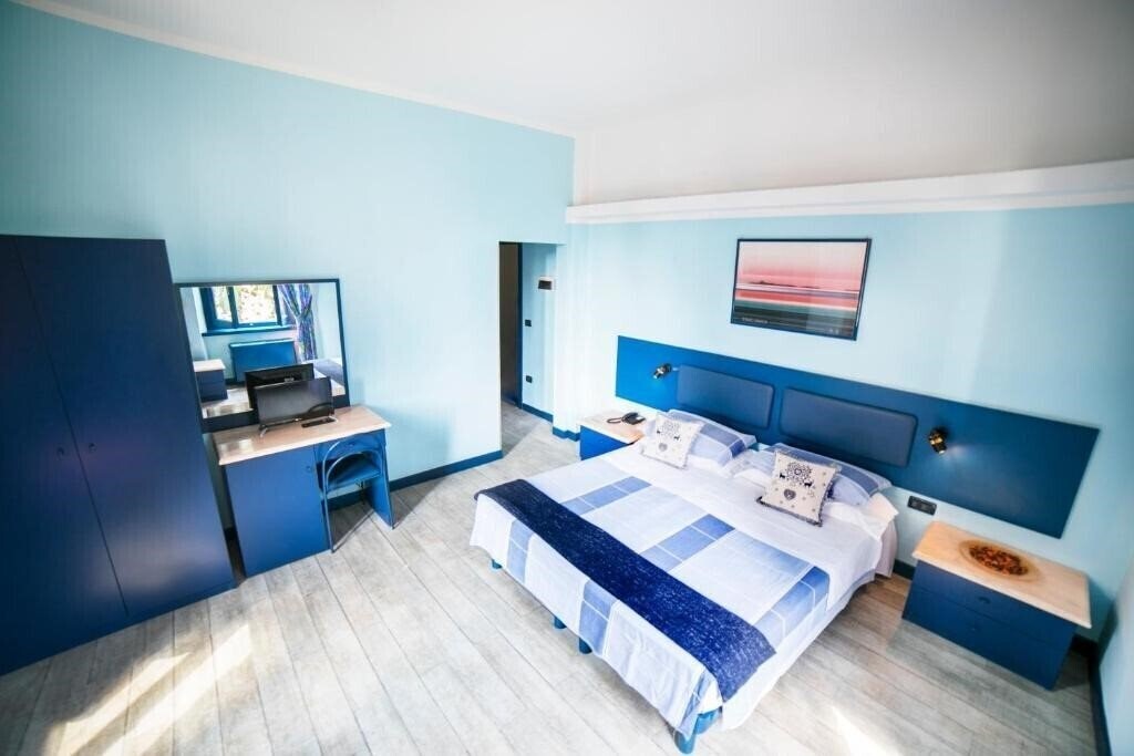 Картинка Byron 3*