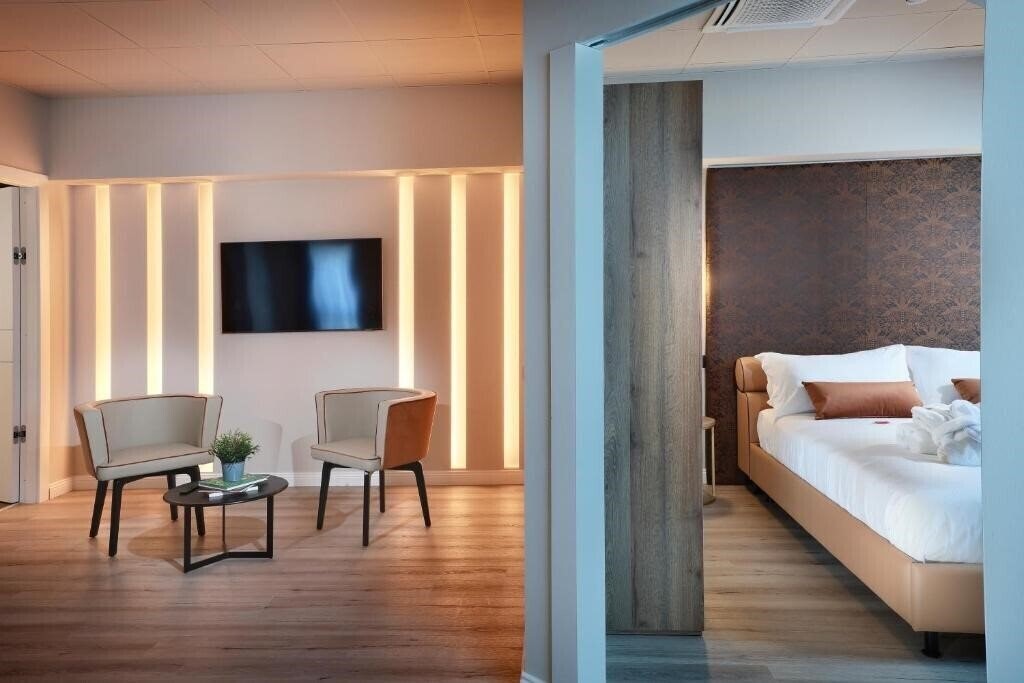 Фото Tuscany Inn 4*