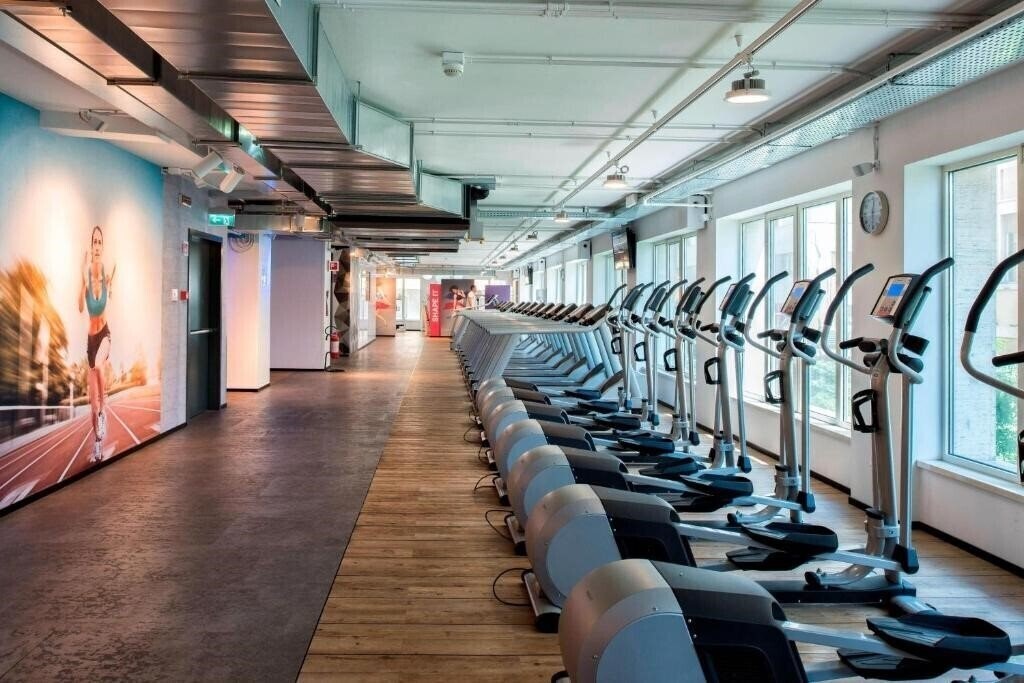 Вид Renaissance Naples Hotel Mediterraneo 4*