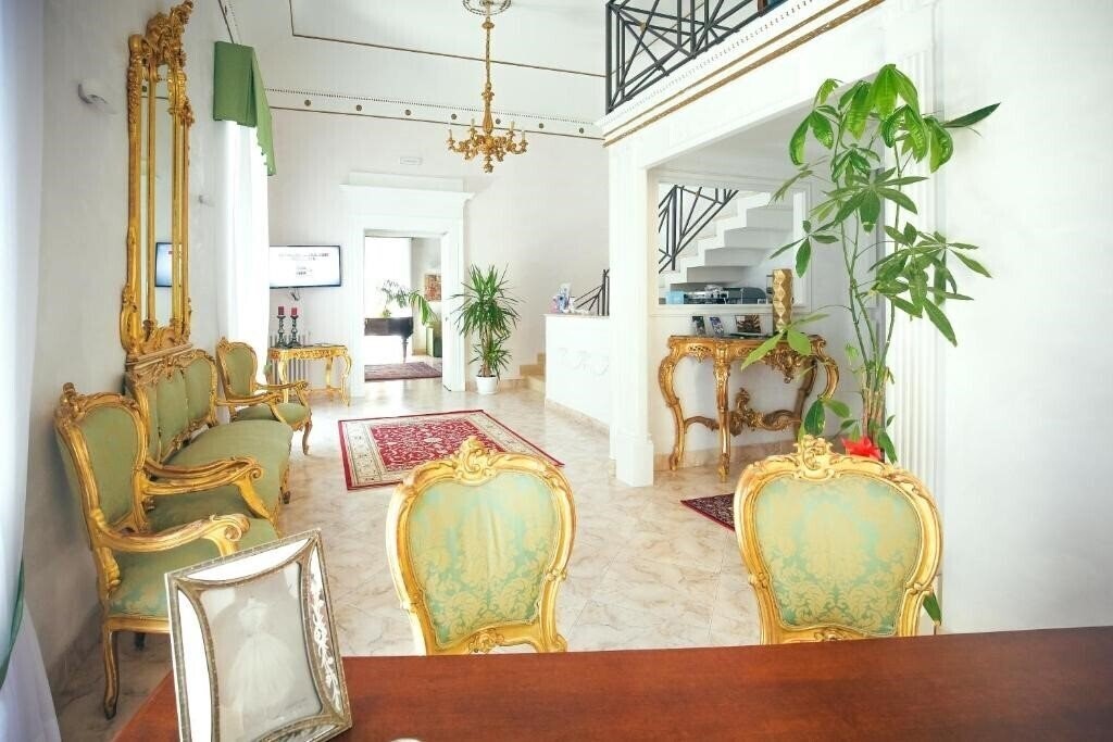 Территория Hotel Napolimia 4*
