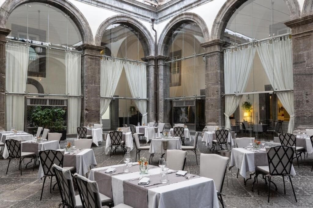 Панорама Palazzo Caracciolo 4*