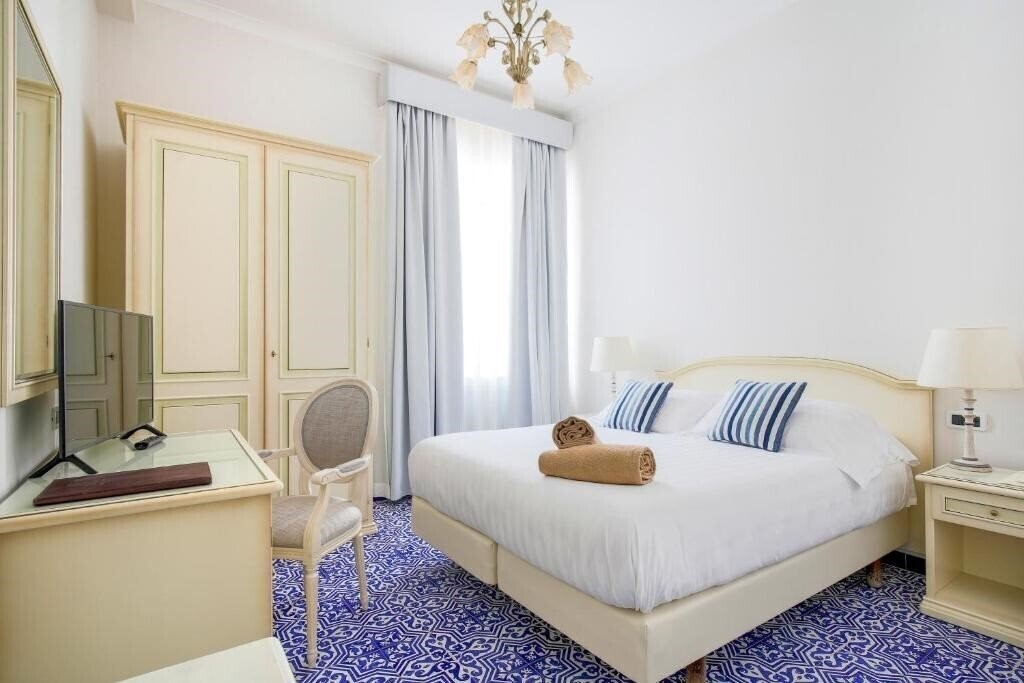 Вид Albergo La Reginella & O'Pignatiello 4*