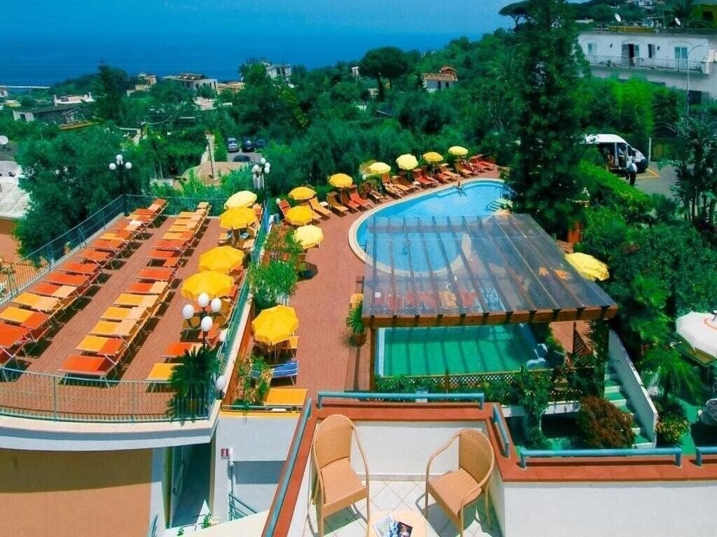 Вид Terme La Pergola 3*