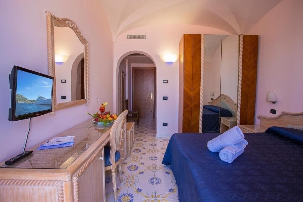 Картинка Hotel Terme & Beach Cristallo Palace (ex. Cristallo Palace Terme) 4*