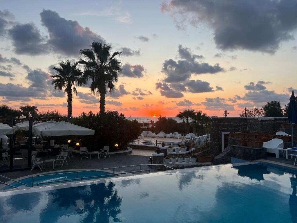 Територія Punta Imperatore 4*