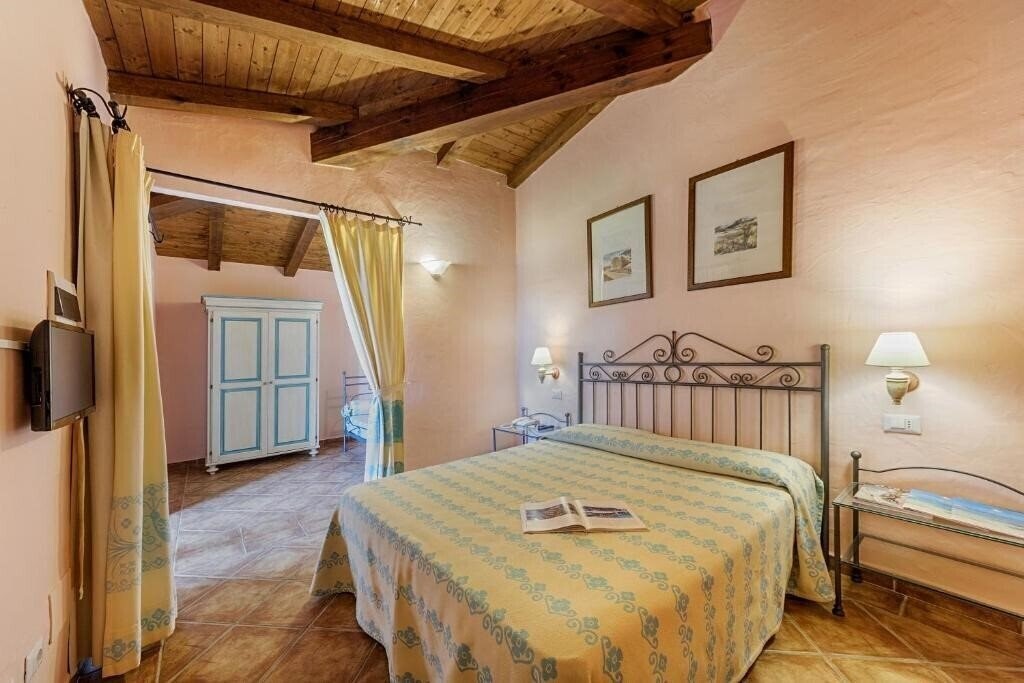 Территория Colonna Resort Country & Sporting Club 4*