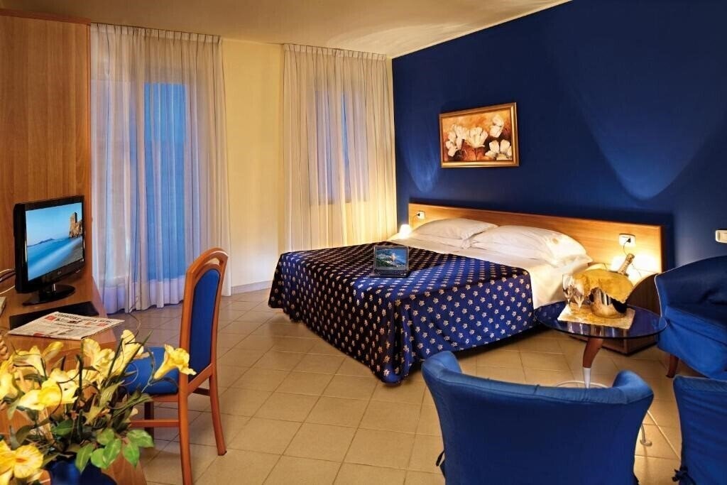 Территория Hotel Villaggio Residence Riviera Del Sole 4*