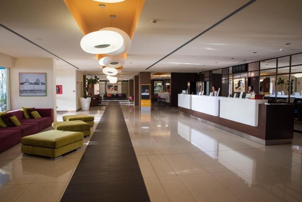 Территория Grand Avalon Sikani 4*