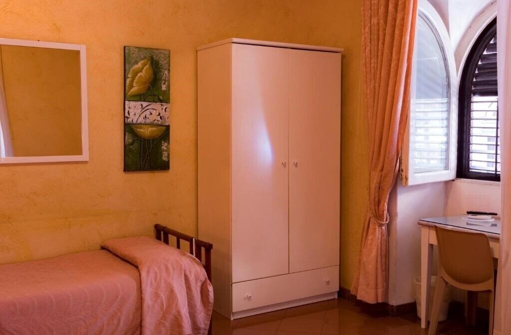 Панорама Joli 3*