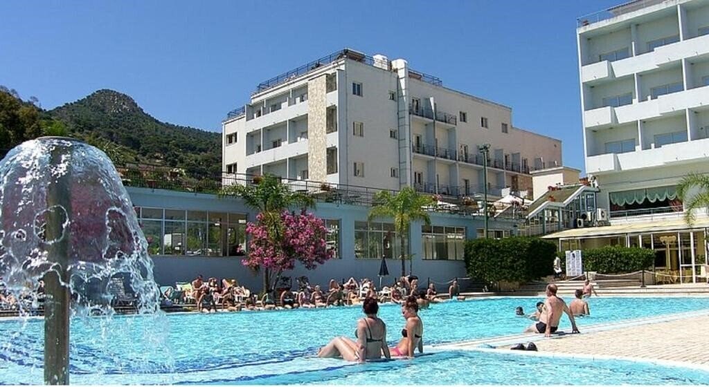 Изображение Hotel Santa Lucia Le Sabbie D'oro 4*