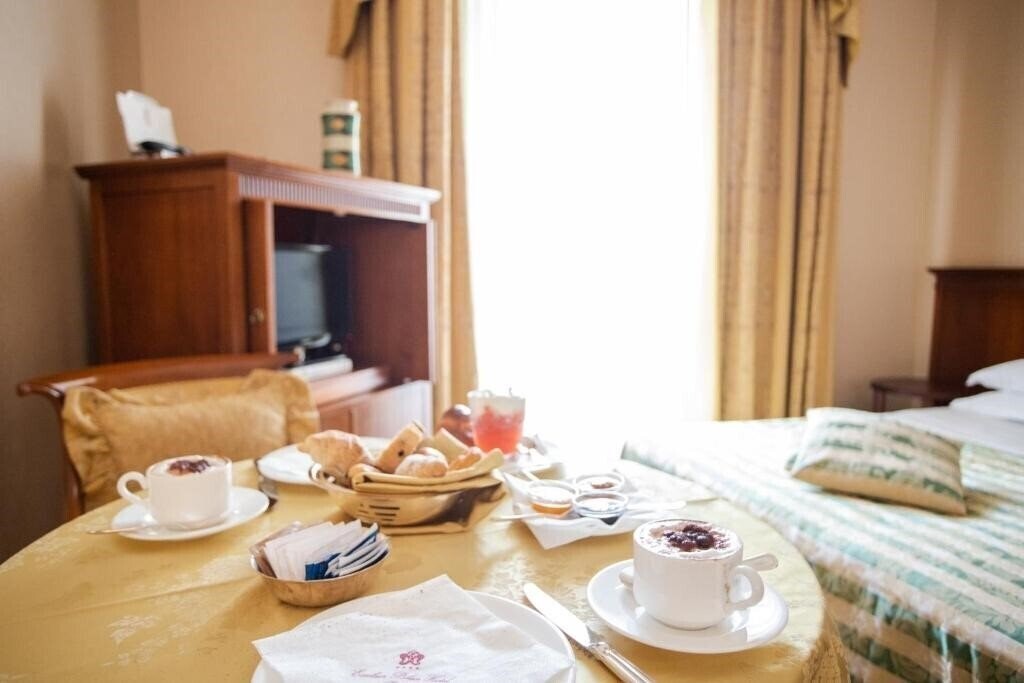 Територія Hotel Excelsior Palace 4*
