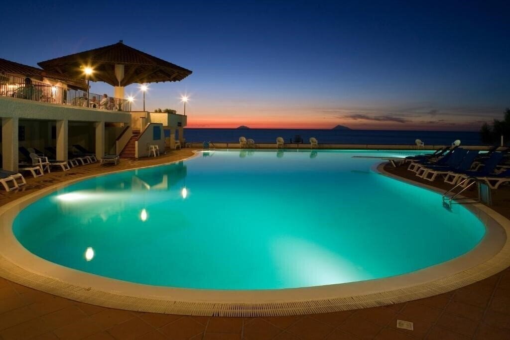 Отель TH Gioiosa Marea Village Capo Calava (Gioiosa Marea) (ex. TH Capo Calava Villageб Capo Calava Village) 3*