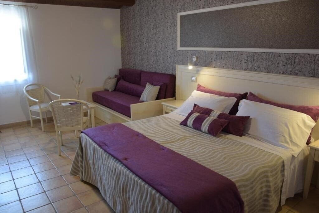 Апартаменти Artemisia Resort 3*